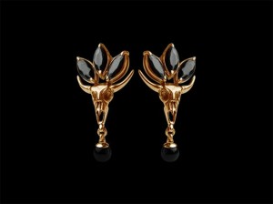 gold_skull_earrings_v1.jpg