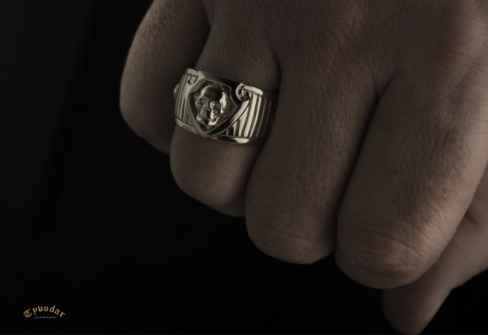 skull_silver_ring_v5.jpg
