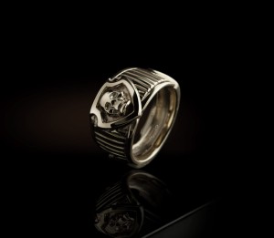 skull_silver_ring.jpg