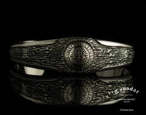 VEGVISIR_bracelet_silver_v4.jpg