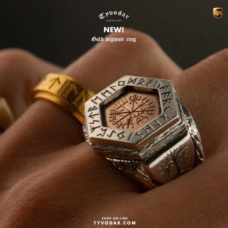 Gold vegvisir ring_v3.jpg