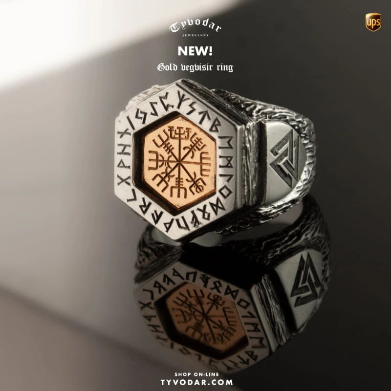 Gold vegvisir ring_v4.jpg