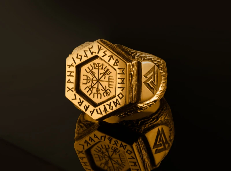 gold_14k_rune_ring_v7.jpg