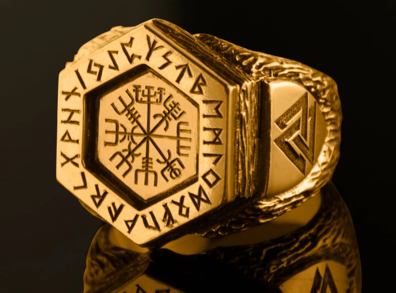 gold_14k_rune_ring_v5.jpg
