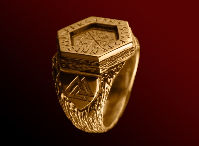 gold_14k_rune_ring_22.jpg