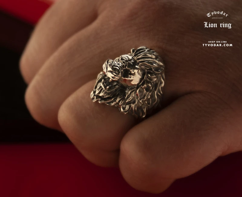 lion_ring_v7.jpg