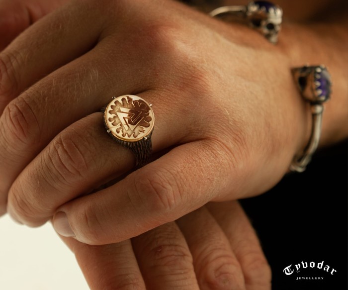 valknut_gold_ring_777.jpg