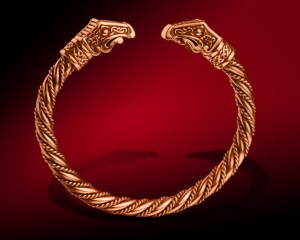 viking_bracelet_gold_14k_v6.jpg