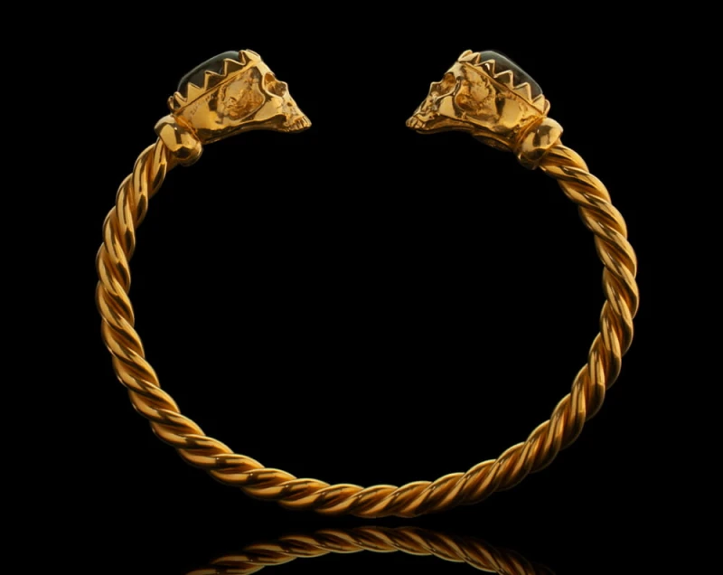 cuff_skull_bracelet_tyvodar.jpg
