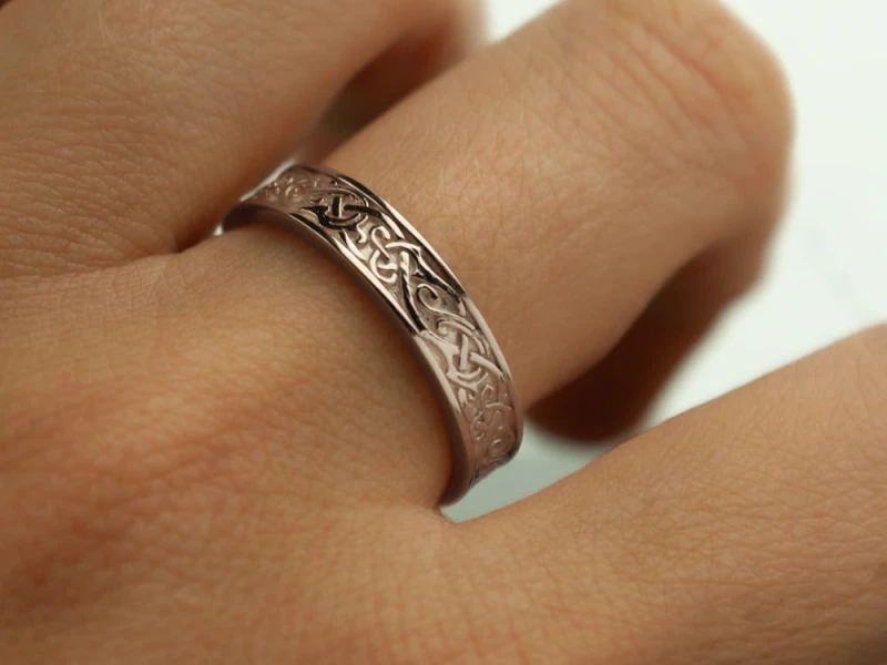 viking_ring_withe_gold_wedding.jpg