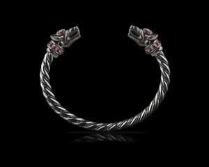 fenrir_ruby_bracelet_7.jpg