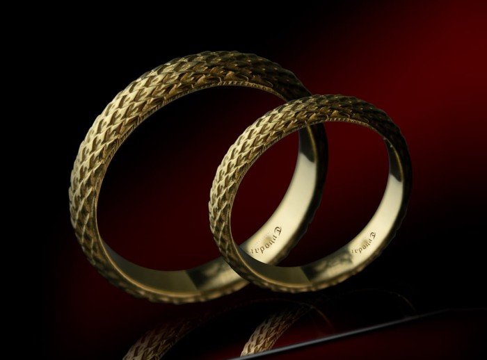 Snake Wedding band_ 7.jpg