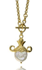 Gold Pearl Necklace.jpg