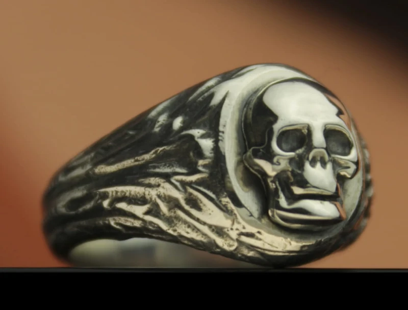 skull ring | 777.jpg