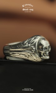 skull ring | TYVODAR_02.jpg