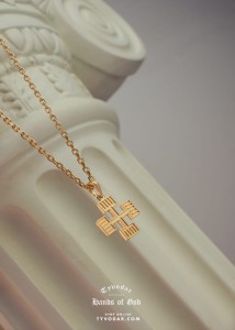 Hands of God Slavic Necklace_v27.jpg