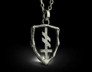 hate_official_necklace_tyvodar_17.jpg