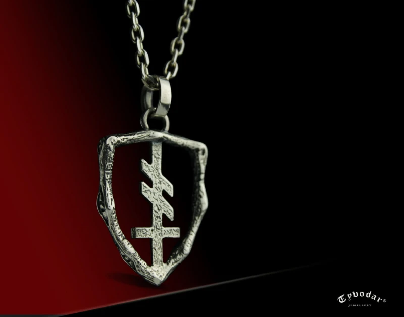 hate_official_necklace_tyvodar_07.jpg