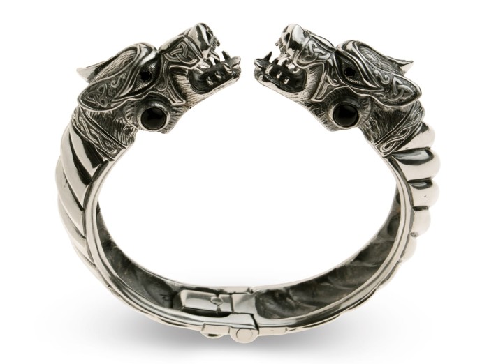 FENRIR_cuff_bracelet_wolf_tyvodar.jpg