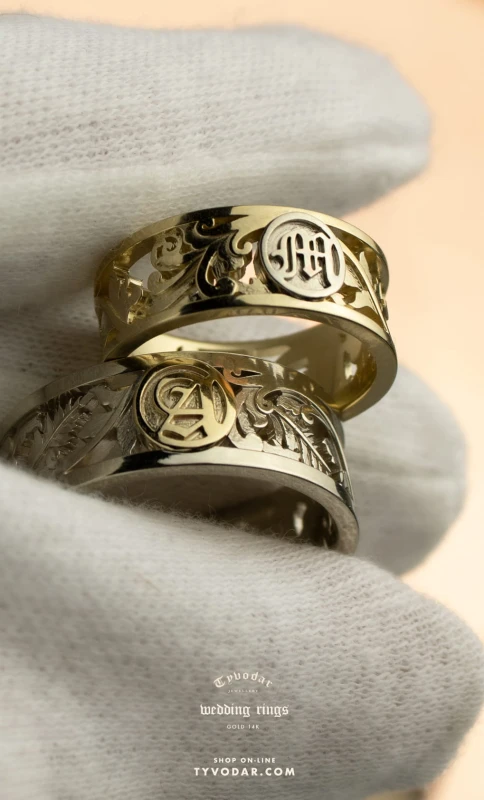 fernflower_wedding_rings_TYVODAR_7777.jpg