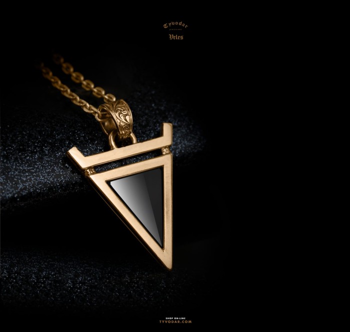 veles_onyx_gold_14k_new.jpg