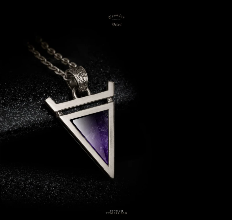 veles_onyx_silver_ametyst.jpg