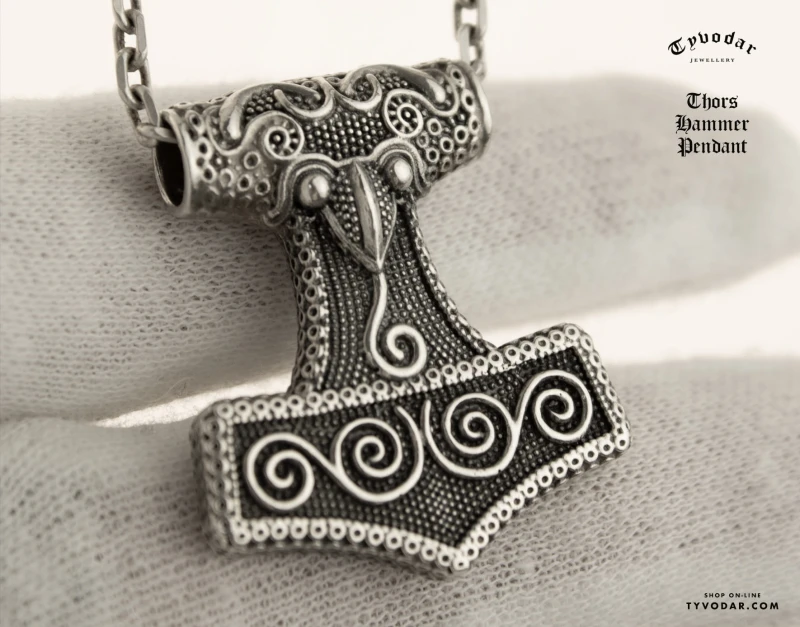 THORS HAMMER PENDANT 17.jpg