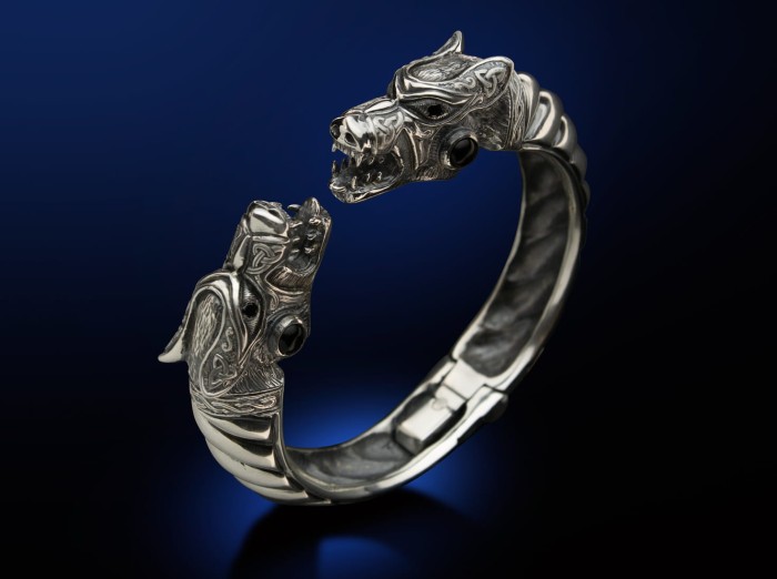 FENRIR_cuff_bracelet_TYVODAR_.jpg