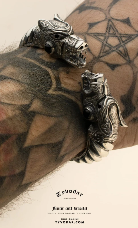 FENRIR_cuff_bracelet_tyvodar.jpg