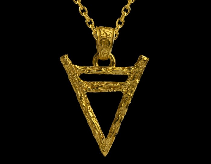 GOLD VELES TYVODAR 777.jpg