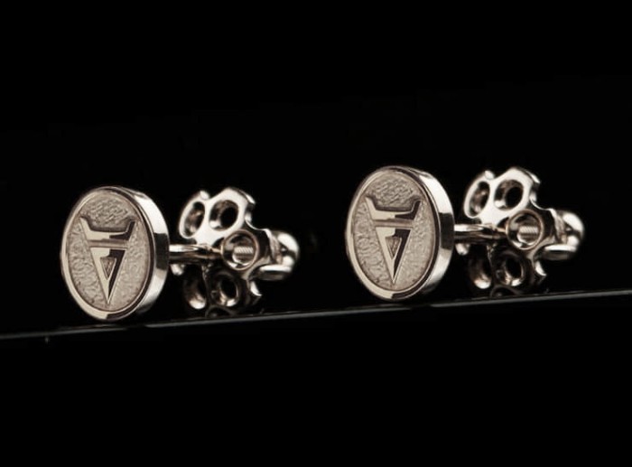 veles_earring_tyvodar_7.jpg