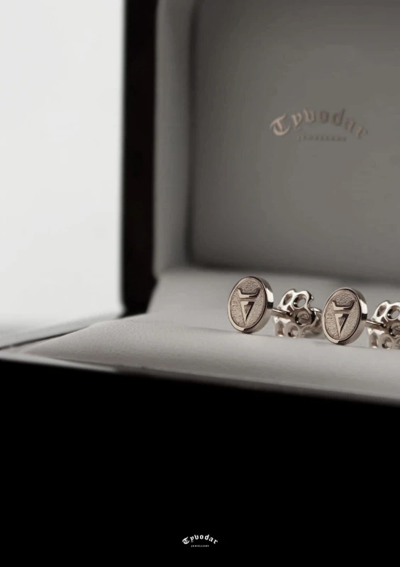 veles_earring_tyvodar_777.jpg
