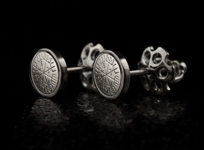 VEGVISIR EARRINGS _ TYVODAR_v1.jpg
