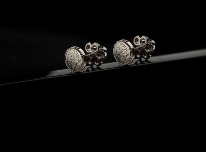 VEGVISIR EARRINGS _ TYVODAR_v2.jpg