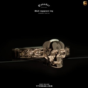 Skull engagement ring.jpg