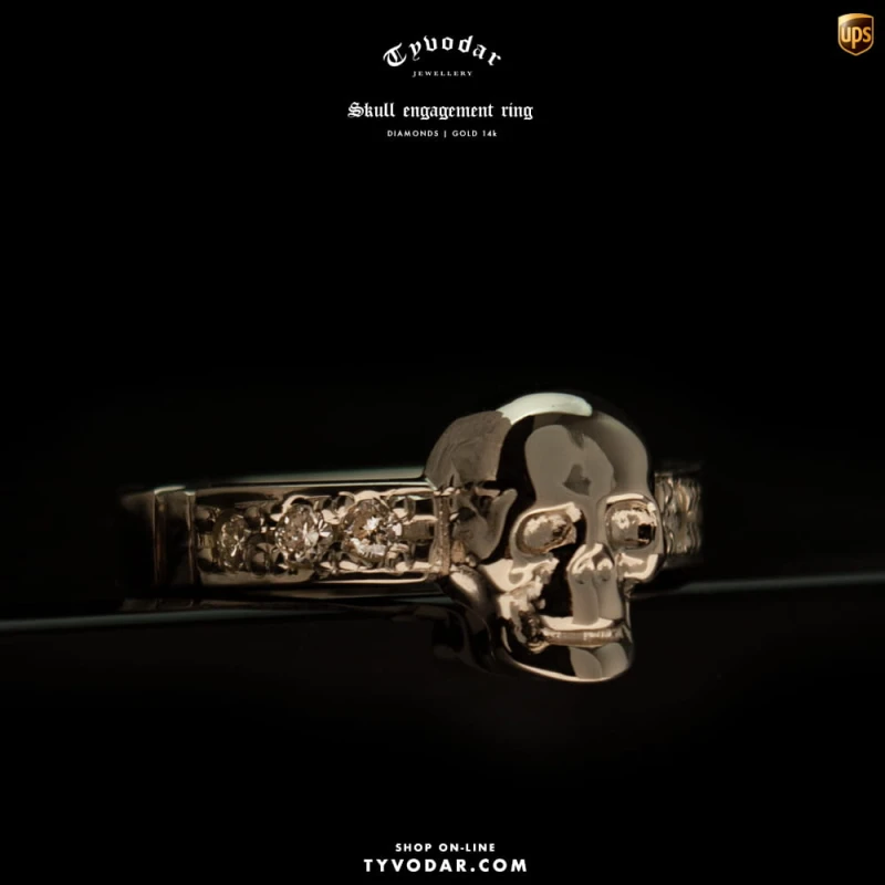 Skull engagement ring.jpg